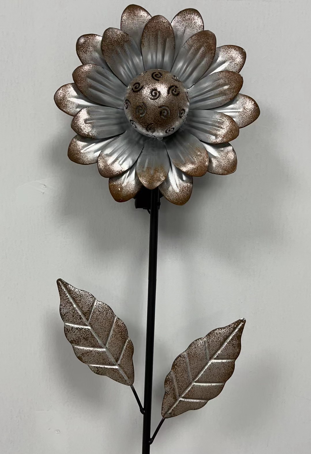 Rustic Metal Flower  Lights Garden Stake Outdoor