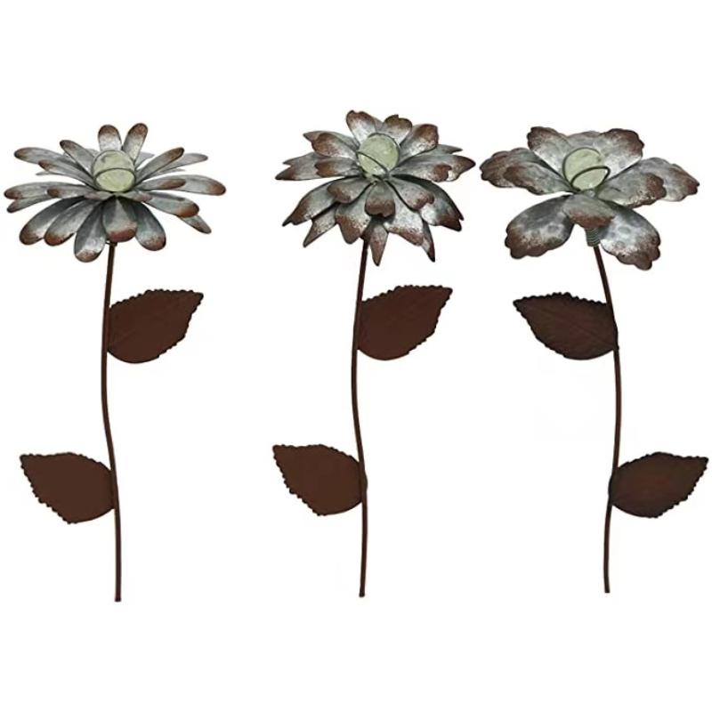 Rusty Metal Flower Stake Yard Art
